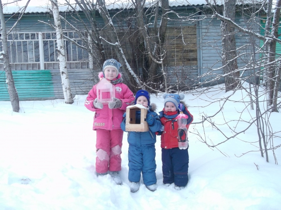 мы помощники Акция «Кормушка для пичужки» мы помощники