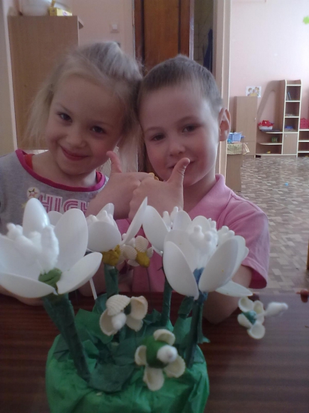 "Подснежники" Конкурс «Весеннее настроение». Апрель 2014. Поделки. Дошкольники "Подснежники"