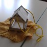 Кормушка для птички Кормушка для птички