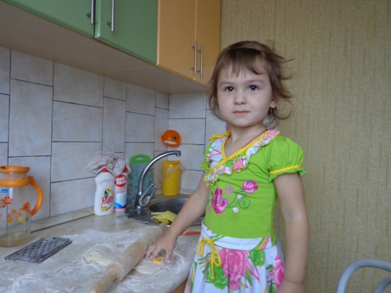 Я пеку, пеку, пеку, с внучкой всем по пирожку! Фото Я пеку, пеку, пеку, с внучкой всем по пирожку!