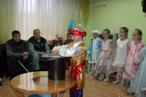 «Новый год в подводном царстве». Сценарий для детей старшего дошкольного возраста Фото «Новый год в подводном царстве». Сценарий для детей старшего дошкольного возраста