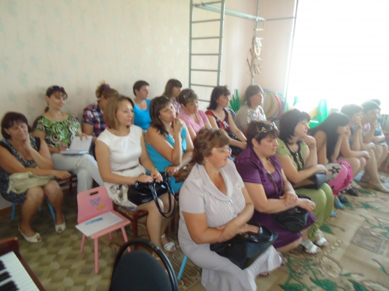 Открытое интегрированное занятие с детьми старшей и средней групп «Куклы из бабушкиного сундучка» Фото Открытое интегрированное занятие с детьми старшей и средней групп «Куклы из бабушкиного сундучка»