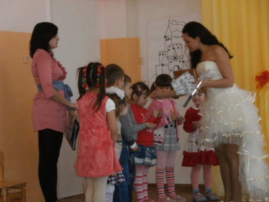 «Муха Цокотуха». Конспект итогового мероприятия проектной деятельности «Увлекательный мир экономики» Фото «Муха Цокотуха». Конспект итогового мероприятия проектной деятельности «Увлекательный мир экономики»
