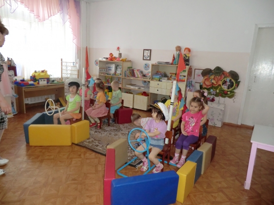 План-конспект НОД с дошкольниками в средней группе «Путешествие в страну Математики» Фото План-конспект НОД с дошкольниками в средней группе «Путешествие в страну Математики»
