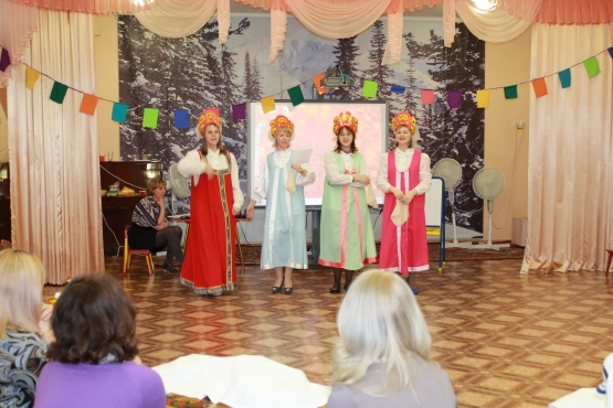 Семейный мастер-класс с участием родителей «В гостях у Василис Премудрых» Фото Семейный мастер-класс с участием родителей «В гостях у Василис Премудрых»