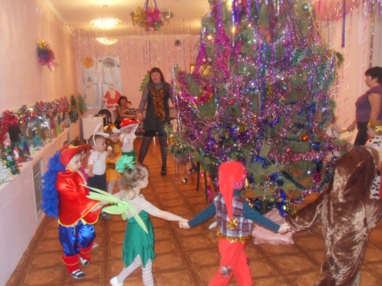 Новый год в первой младшей группе Фото Новый год в первой младшей группе