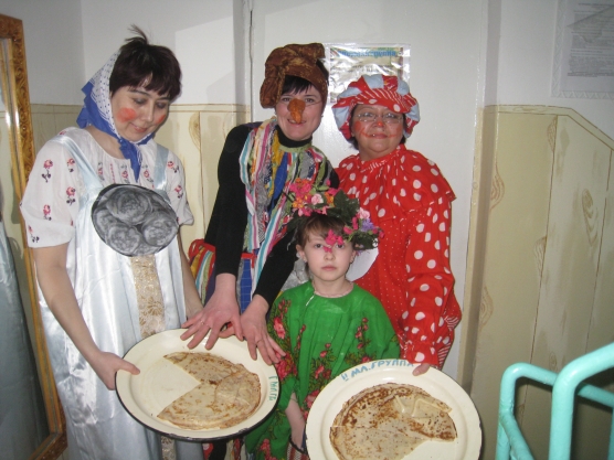 Масленица в нашем саду Фото Масленица в нашем саду