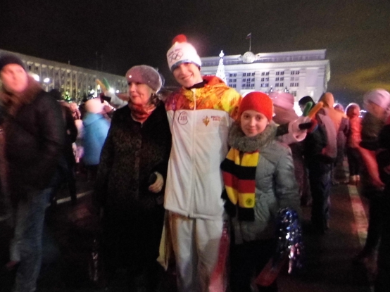 Эстафета Олимпийского огня Фото Эстафета Олимпийского огня