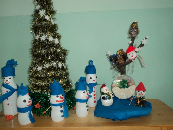 Новогодний парад снеговиков! Фото Новогодний парад снеговиков!