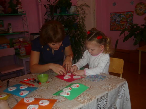 Поделки из ватных дисков. 2 младшая группа Фото Поделки из ватных дисков. 2 младшая группа
