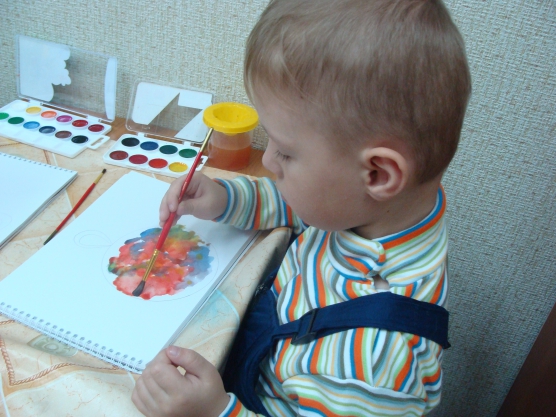 «Новогодние ёлочные шары». Использование разных техник изображения Фото «Новогодние ёлочные шары». Использование разных техник изображения