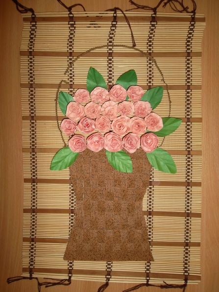 Корзина с розами. Фото Корзина с розами.