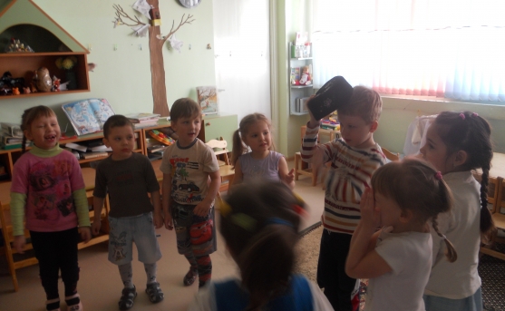 «Играй, да меру знай». Развлечение на основе татарских народных игр для детей старшего дошкольного возраста Фото «Играй, да меру знай». Развлечение на основе татарских народных игр для детей старшего дошкольного возраста