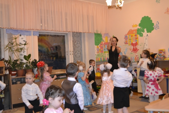 Первый осенний утренник Фото Первый осенний утренник