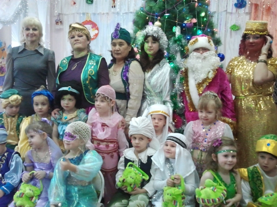 «Новогодняя восточная сказка». Сценарий праздника для воспитанников средней группы Фото «Новогодняя восточная сказка». Сценарий праздника для воспитанников средней группы