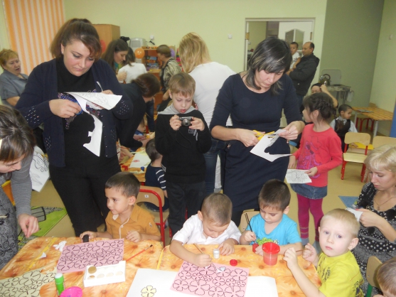 Розвага для мам і дітей «Мамочка мила, мама моя» Фото Развлечение для мам и детей «Мамочка милая, мама моя»