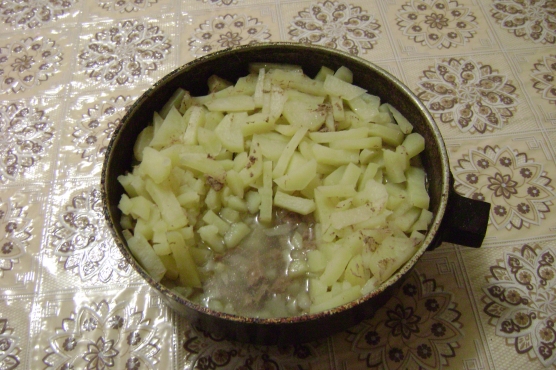 Похлебка с мясом. Фото Похлебка с мясом.
