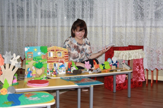 Мастер-класс для родителей ясельных групп, участников детско-родительского клуба «Играем в театр» Фото Мастер-класс для родителей ясельных групп, участников детско-родительского клуба «Играем в театр»