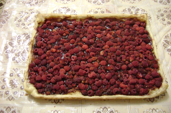Пирог слоеный «Землянично-малиновая вкусняшка» Фото Пирог слоеный «Землянично-малиновая вкусняшка»