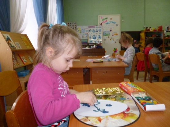 Украшение пасхальных яиц Фото Украшение пасхальных яиц