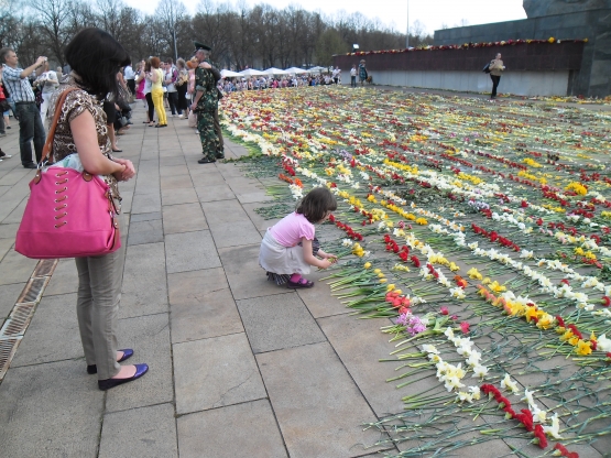 Праздник Дня Победы в Риге. 2013 год. Часть 1. Фото Праздник Дня Победы в Риге. 2013 год. Часть 1.