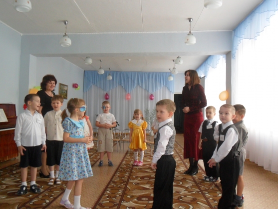 Музыкальное занятие «Волшебный клубочек» для детей подготовительной к школе группы Фото Музыкальное занятие «Волшебный клубочек» для детей подготовительной к школе группы