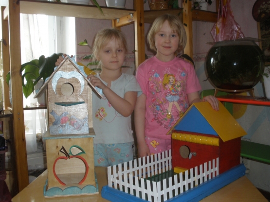 Акция «Поможем зимующим птицам». Фото Акция «Поможем зимующим птицам».