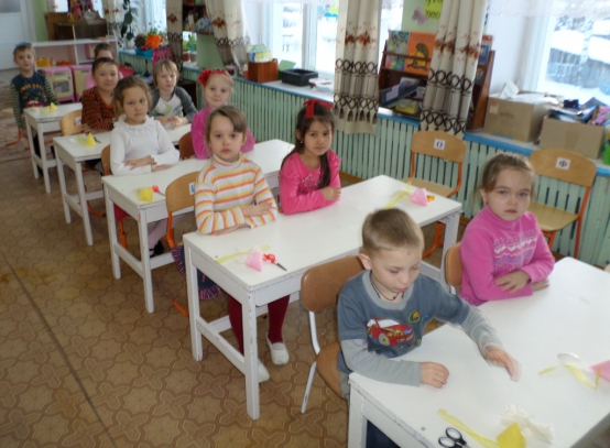 Куклы из пластмассовых ложек Фото Куклы из пластмассовых ложек