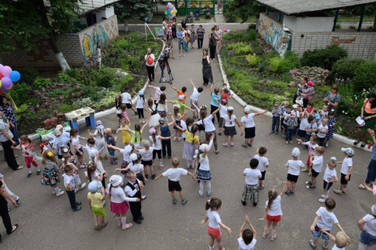 должны смеяться дети скачать