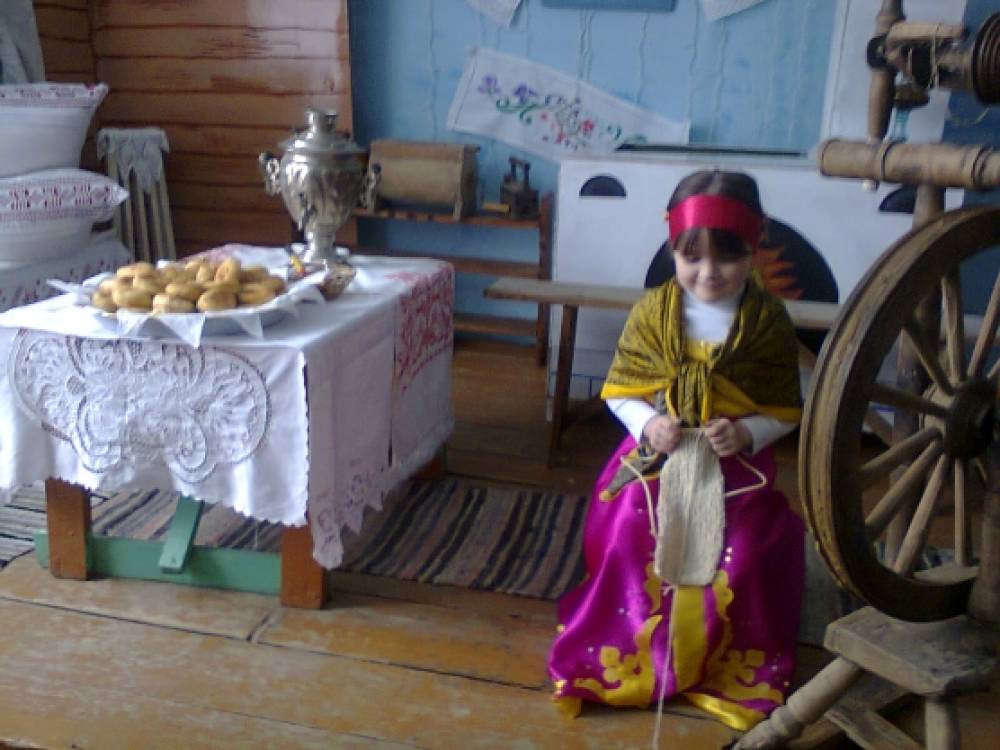 «Широкая Масленица» фрагмент выступления воспитанников детского сада на сельском празднике Фото «Широкая Масленица» фрагмент выступления воспитанников детского сада на сельском празднике