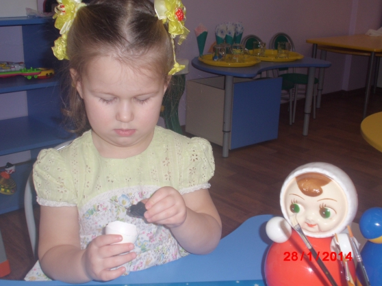«Откуда пришли игрушки. Неваляшка». Конспект занятия по ознакомлению с окружающим миром в младшей группе Фото «Откуда пришли игрушки. Неваляшка». Конспект занятия по ознакомлению с окружающим миром в младшей группе