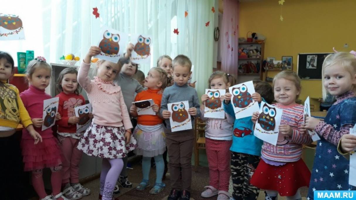 Аплікація в другій молодшій групі «Совушка-сова - великі очі» Фото Аппликация во второй младшей группе «Совушка-сова — большие глаза»