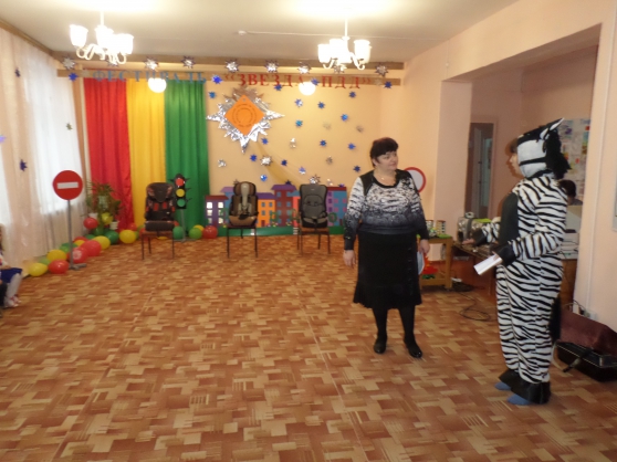 «Автокресло в помощь родителям» Фото «Автокресло в помощь родителям»