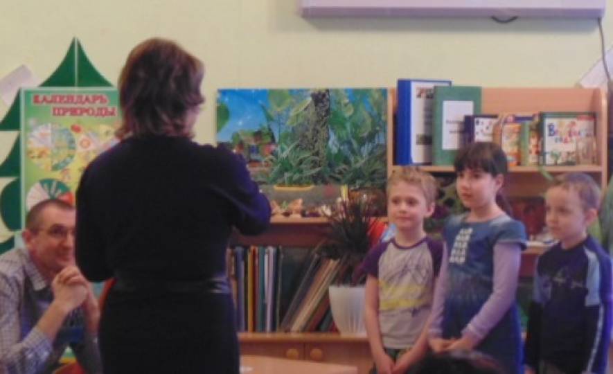 Конкурс по ПДД для родителей воспитанников старшего возраста «Там, на неведомых дорожках». Этап «Устами младенца» Фото Конкурс по ПДД для родителей воспитанников старшего возраста «Там, на неведомых дорожках». Этап «Устами младенца»