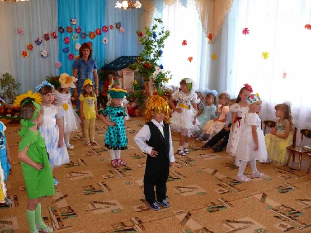 Сценарий на полянке Сценарий на полянке