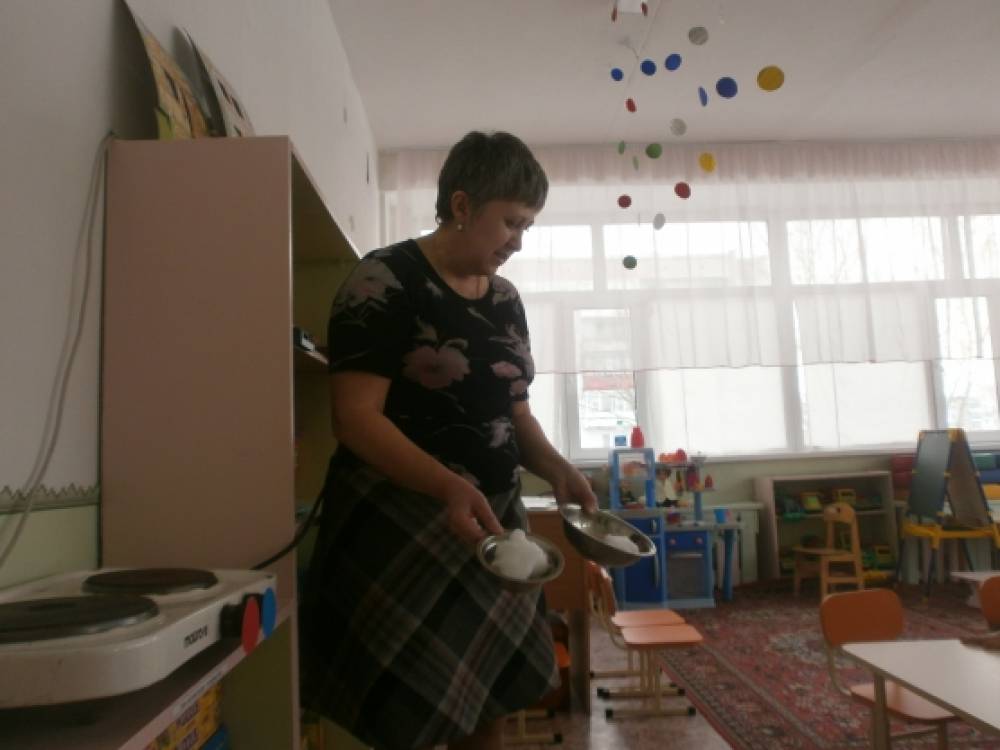 Познавательно-исследовательская деятельность дошкольников. Конспект занятия в средней группе «Волшебные снежки» Фото Познавательно-исследовательская деятельность дошкольников. Конспект занятия в средней группе «Волшебные снежки»