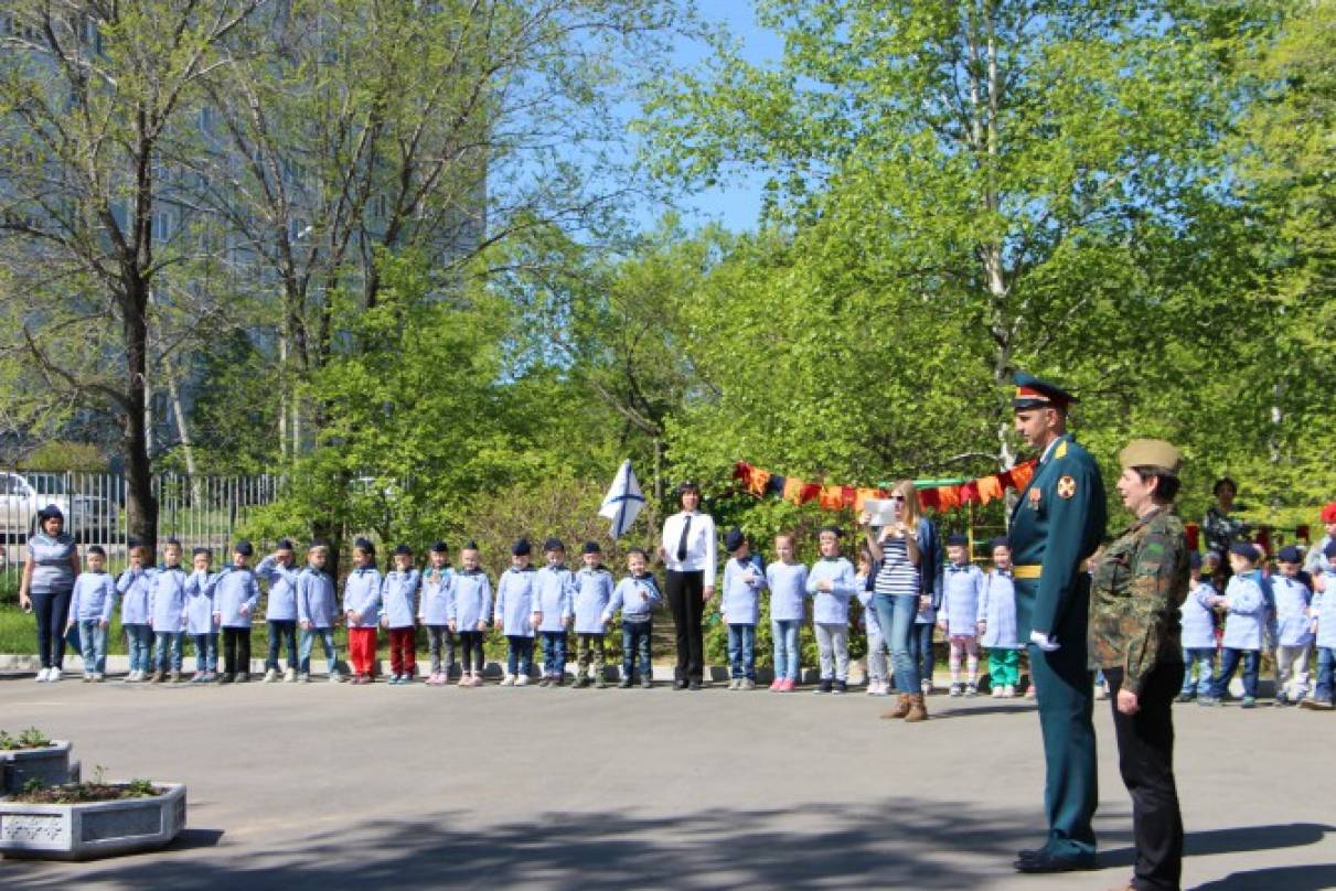 Військово-спортивна гра «Зірниця» Фото Военно-спортивная игра «Зарница»