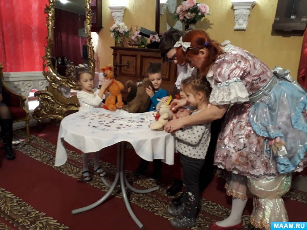 Театралізовані ігри - одне з яскравих емоційних засобів, що формують художній смак дітей Фото Театрализованные игры — одно из ярких эмоциональных средств, формирующих художественный вкус детей