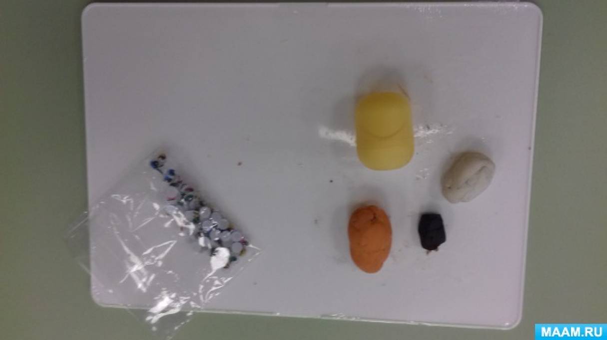 Мастер-класс поделки из киндер-сюрприза «Пингвин»