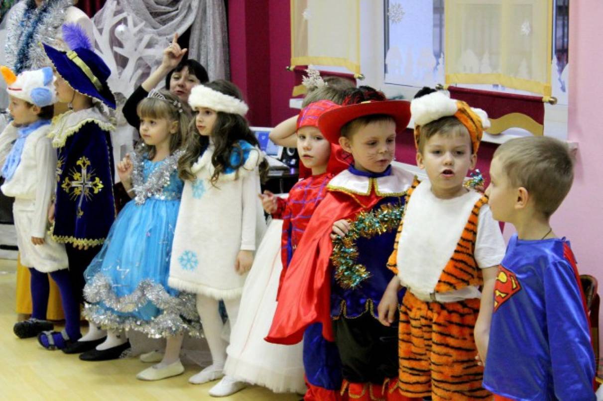 Сценарий новогоднего утренника по мотивам сказки щелкунчик Сценарий новогоднего утренника по мотивам сказки щелкунчик