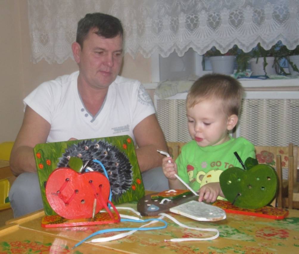 Поделки детей с папами Поделки детей с папами