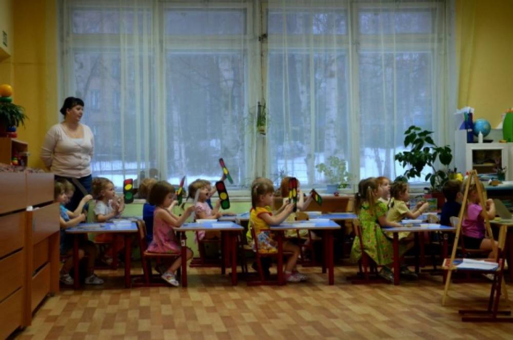 Открытое занятие по ПДД во второй младшей группе «Приключения Лисички» Фото Открытое занятие по ПДД во второй младшей группе «Приключения Лисички»