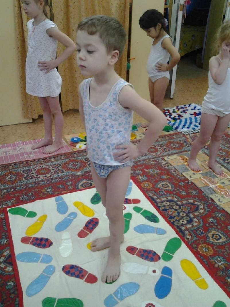 Профилактика плоскостопия в детском саду своими руками Профилактика плоскостопия в детском саду своими руками