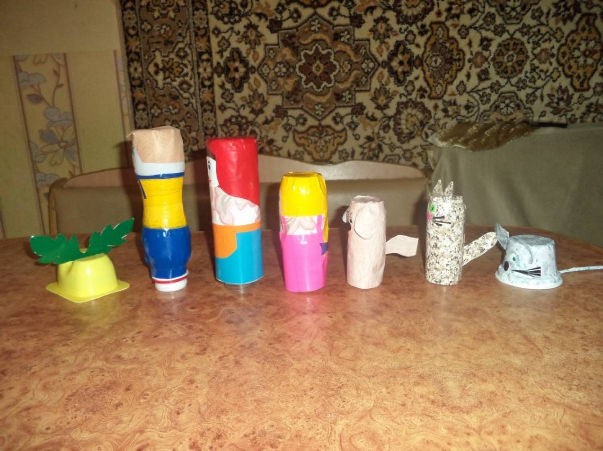 Поделка из бутылочки от йогурта Поделка из бутылочки от йогурта