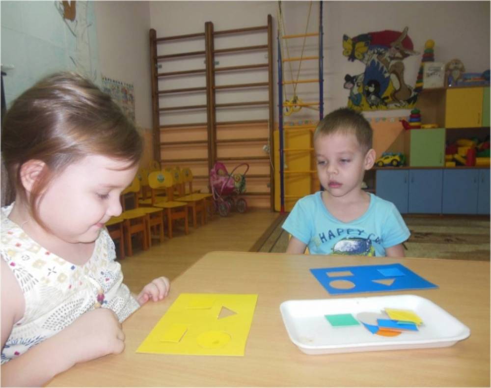 Конспект дидактической игры почини одеяло Конспект дидактической игры почини одеяло