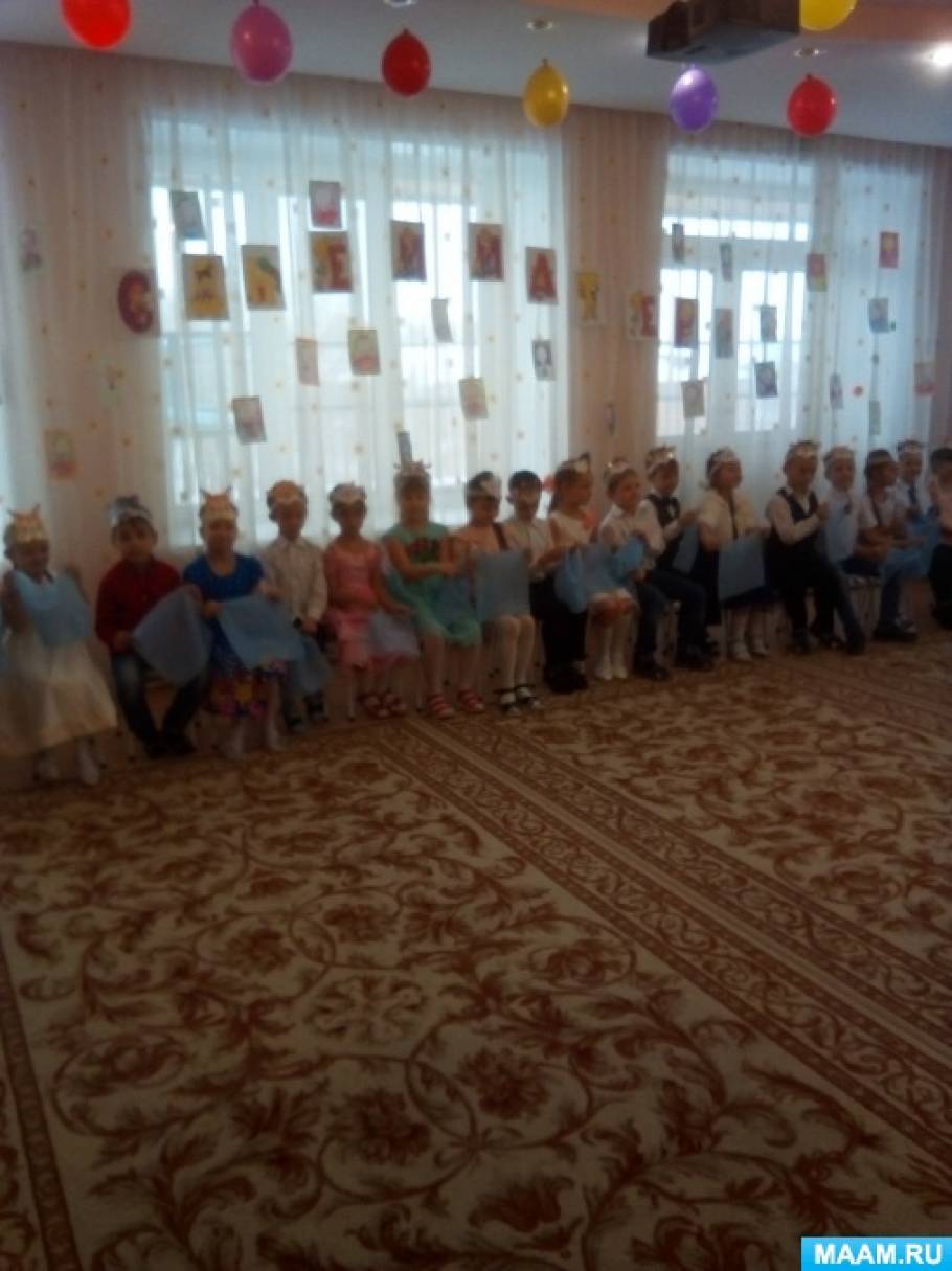 Фотозвіт «Як ми готувалися до свята, присвяченому Дню матері, в підготовчій групі» Фото Фотоотчет «Как мы готовились к празднику, посвященному Дню матери, в подготовительной группе»