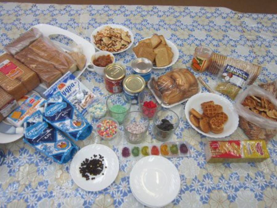 Мастер-класс по приготовлению торта из печенья «Угощаем и поздравляем с днем дошкольного работника! » Фото Мастер-класс по приготовлению торта из печенья «Угощаем и поздравляем с днем дошкольного работника! »