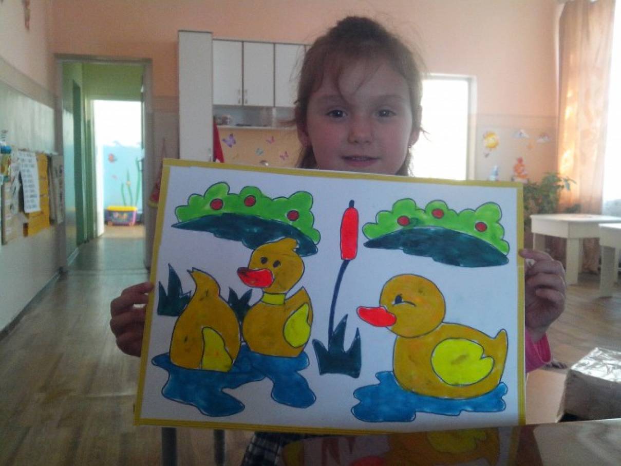 Поделка из воскового пластилина «Утка с утятами» Фото Поделка из воскового пластилина «Утка с утятами»