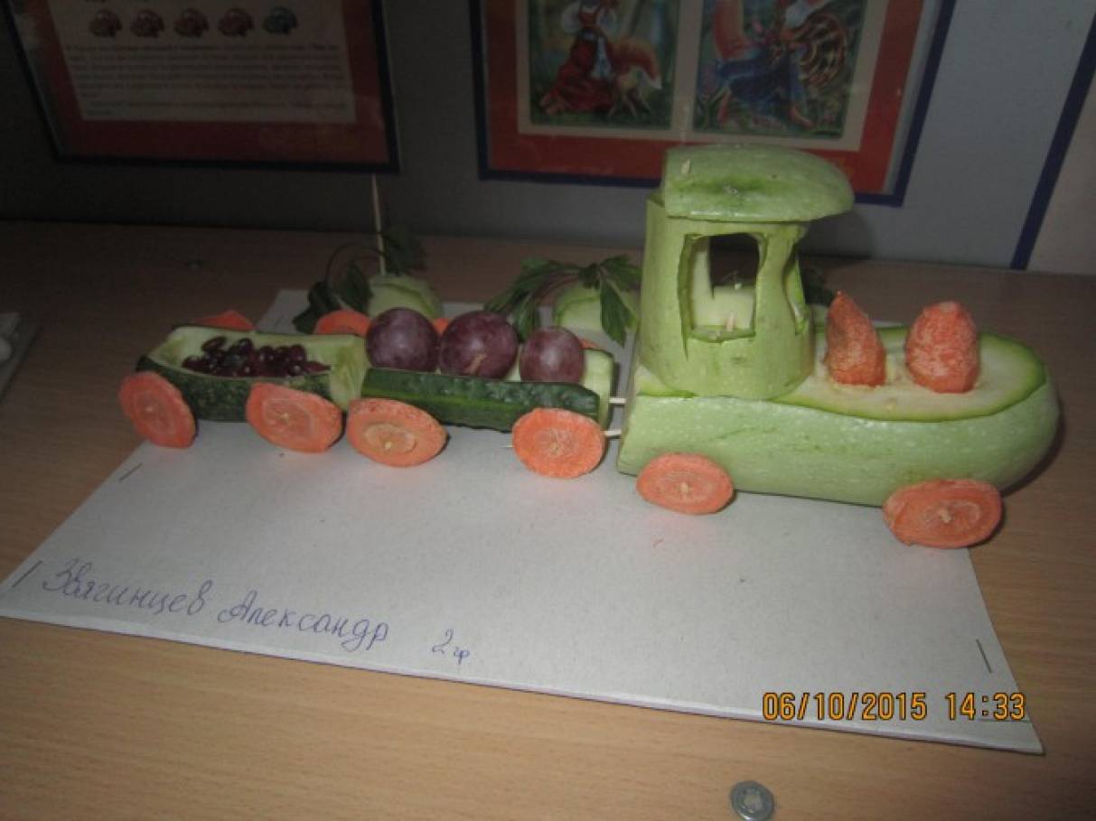 Паровозик из огурцов поделка 10