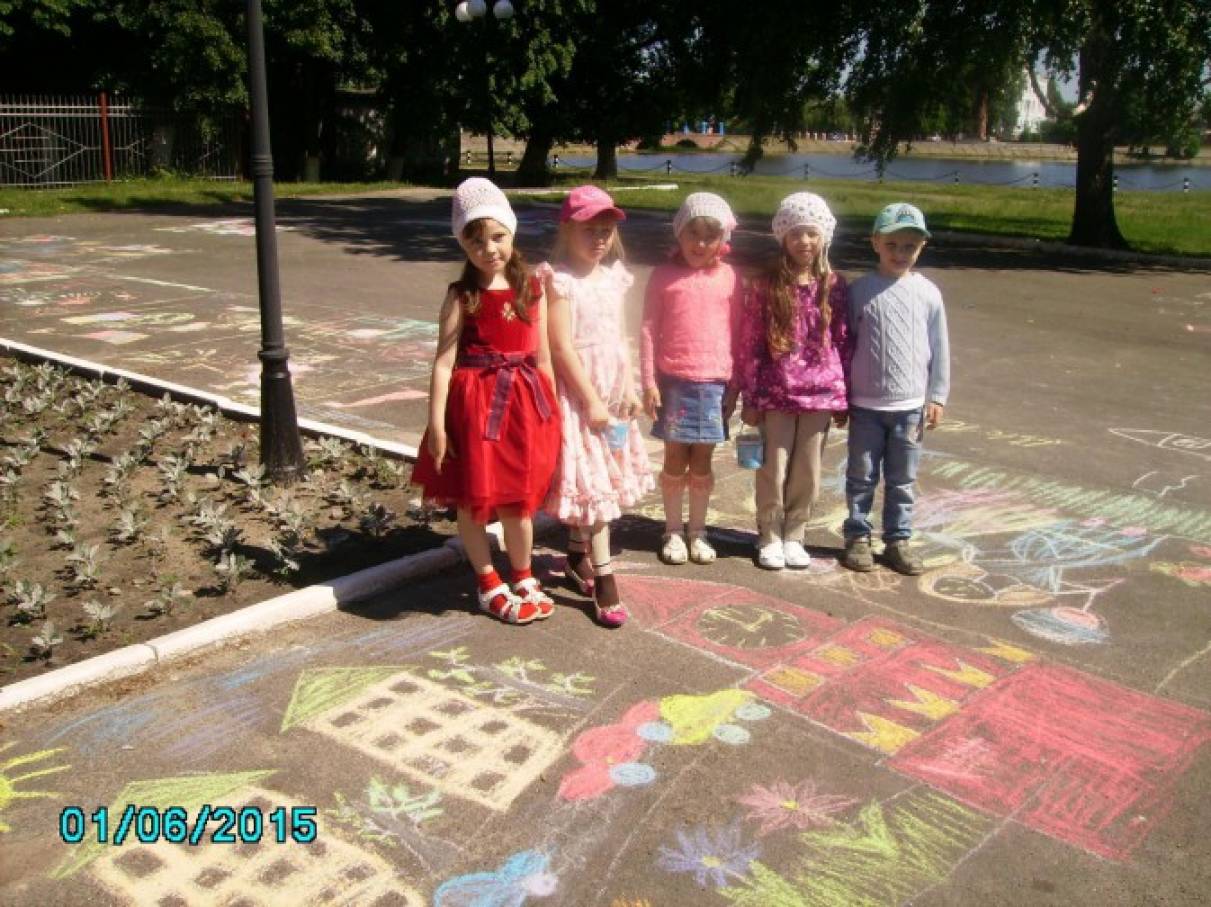 Что подарить на выпускной в 11 классе девушке Сценарий визитки на конкурс Волонтер года - Продлёнка